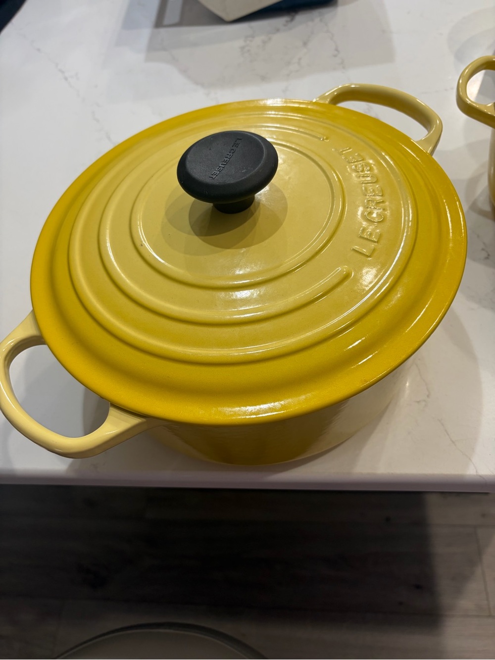 Le Creuset  Yellow Enamel Cast Iron Dutch Oven 26 AND 16 sauce pan
